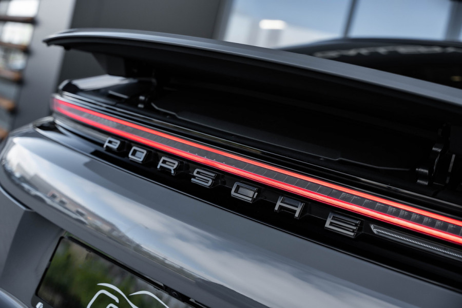 Porsche Panamera 2.9 4S E-Hybrid - Sport Chrono + | Passenger Display | Panorama | Bose | Memory
