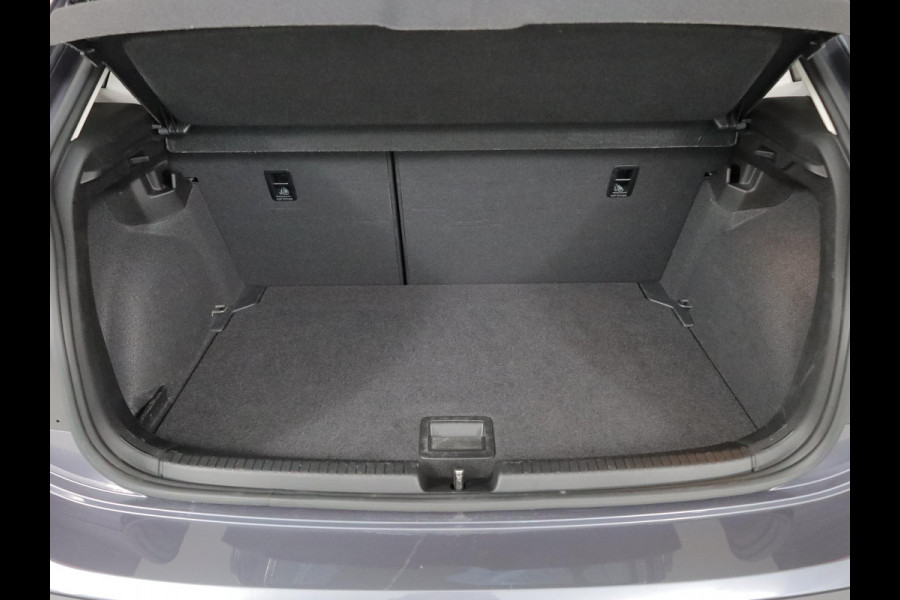 Volkswagen Polo 1.0 TSI Life Business 95 PK | Verlengde garantie | Navigatie via app | Parkeersensoren |