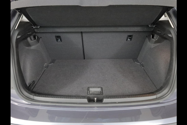 Volkswagen Polo 1.0 TSI Life Business 95 PK | Verlengde garantie | Navigatie via app | Parkeersensoren |