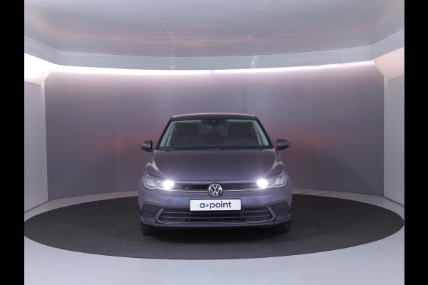 Volkswagen Polo 1.0 TSI Life Business 95 PK | Verlengde garantie | Navigatie via app | Parkeersensoren |