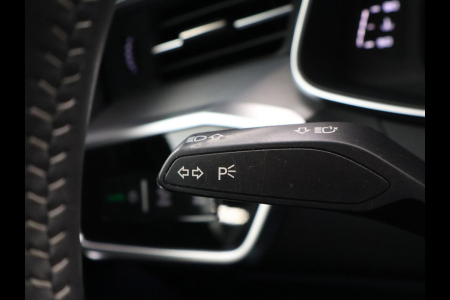 Audi A6 Limousine 45 TFSI 245 PK SPORT 3X S-LINE + VIRTUAL COCKPIT | MEMORY | STOELVERWARMING