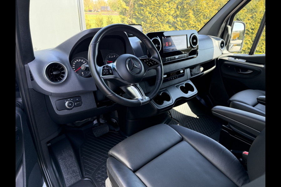 Mercedes-Benz Sprinter 319 CDI 191 PK 4x4 AUTOMAAT FACELIFT BPM VRIJ !! / 9G-TRONIC / L3H2 / STUUR EN STOELVERWARMING / 2.8 TONS TREKHAAK / CAMERA / AD