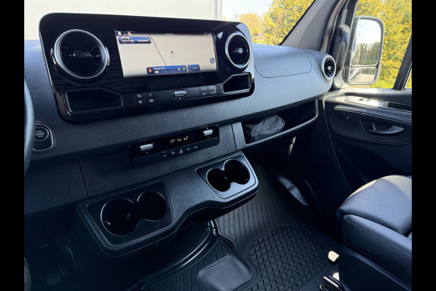 Mercedes-Benz Sprinter 319 CDI 191 PK 4x4 AUTOMAAT FACELIFT BPM VRIJ !! / 9G-TRONIC / L3H2 / STUUR EN STOELVERWARMING / 2.8 TONS TREKHAAK / CAMERA / AD