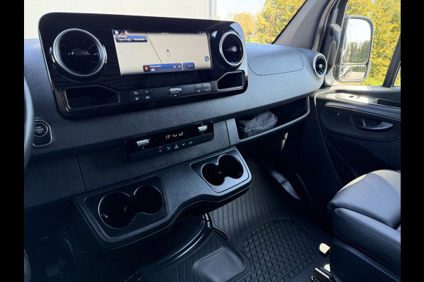 Mercedes-Benz Sprinter 319 CDI 191 PK 4x4 AUTOMAAT FACELIFT BPM VRIJ !! / 9G-TRONIC / L3H2 / STUUR EN STOELVERWARMING / 2.8 TONS TREKHAAK / CAMERA / AD