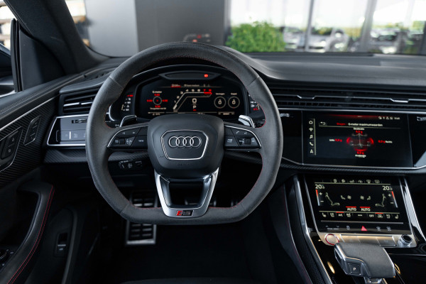 Audi RSQ8 4.0 TFSI RS quattro - Origineel NL | Dealeronderhouden | Panorama | Keramisch | B&O