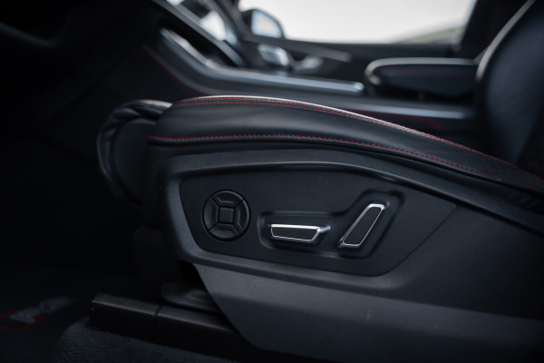 Audi RSQ8 4.0 TFSI RS quattro - Origineel NL | Dealeronderhouden | Panorama | Keramisch | B&O