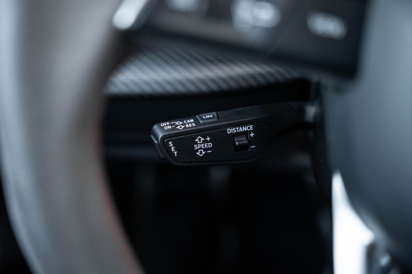 Audi RSQ8 4.0 TFSI RS quattro - Origineel NL | Dealeronderhouden | Panorama | Keramisch | B&O