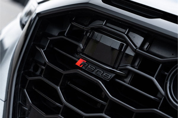 Audi RSQ8 4.0 TFSI RS quattro - Origineel NL | Dealeronderhouden | Panorama | Keramisch | B&O