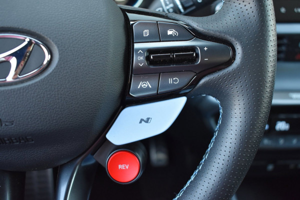 Hyundai i20 1.6 N | BOSE | STOELVERWARMING | CAMERA | 5-2028 GARANTIE