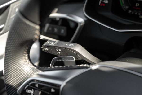 Audi A6 Avant 55 TFSI e Quattro Competition 367 PK Matrix LED ACC 360 Camera 20'' Performance