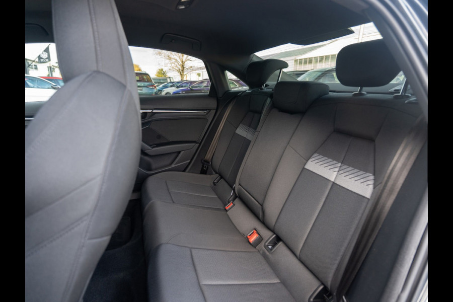 Audi A3 Limousine 35 TFSI Business edition