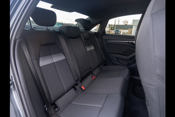 Audi A3 Limousine 35 TFSI Business edition