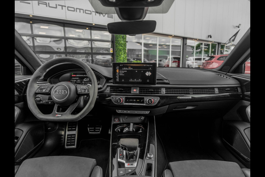 Audi A4 Avant RS4 2.9 TFSI 450PK Quattro | RS Dynamic | B&O Sound | Sport Uitlaat | Black Optik | BTW