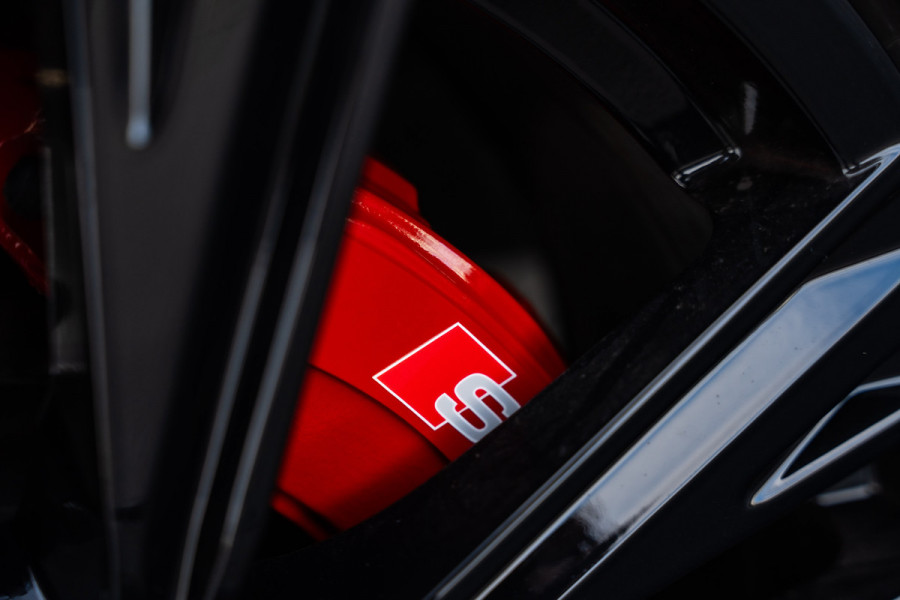 Audi A6 Limousine 45 TFSI S edition - Panorama | Memory | Stoelverwarming | ACC