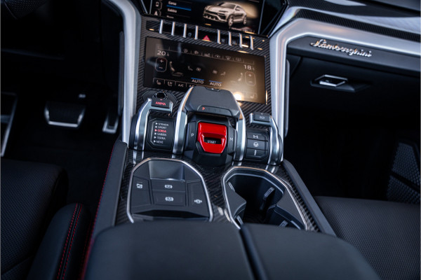 Lamborghini Urus 4.0 V8 - Panorama | Original Matte | 23'inch | B&O