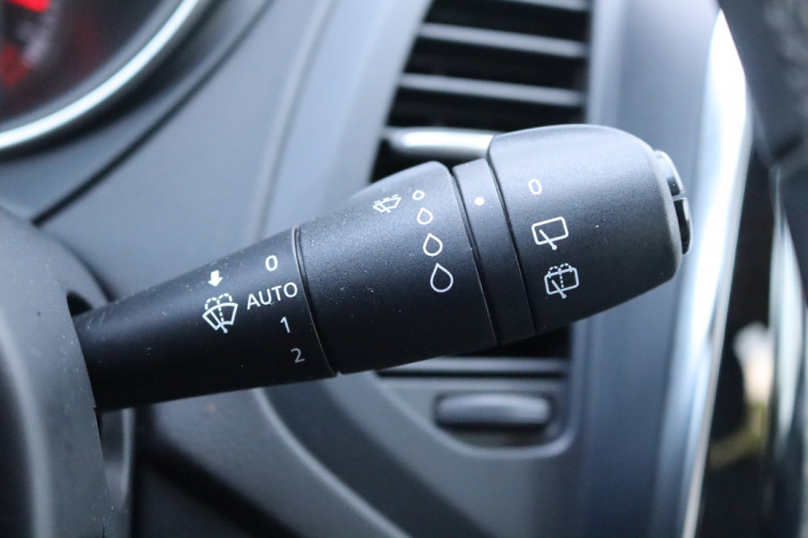 Renault Captur 1.3 TCe 150PK Intens Automaat Camera/Climate-control/Navigatie/Cruise-control