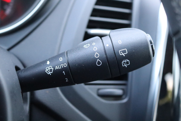 Renault Captur 1.3 TCe 150PK Intens Automaat Camera/Climate-control/Navigatie/Cruise-control