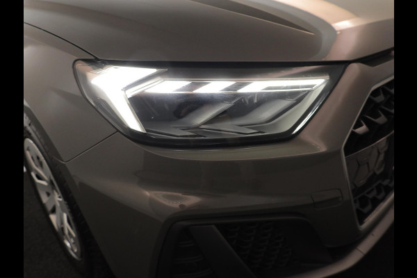 Audi A1 Sportback 35 TFSI S edition 150pk | Lederen bekleding | 18 inch Lichtmetalen | Led koplampen | Adaptieve cruise controle