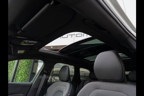 Volvo XC60 2.0 T6 Plug-in hybrid AWD Plus Dark | Pano | Surround View | H/K Sound |