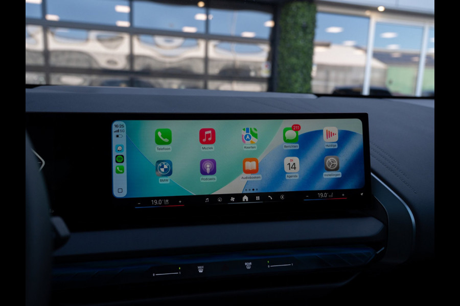 BMW X3 20 xDrive M-Sport | Driving Assistant Pro | Pano | Trekhaak | BTW