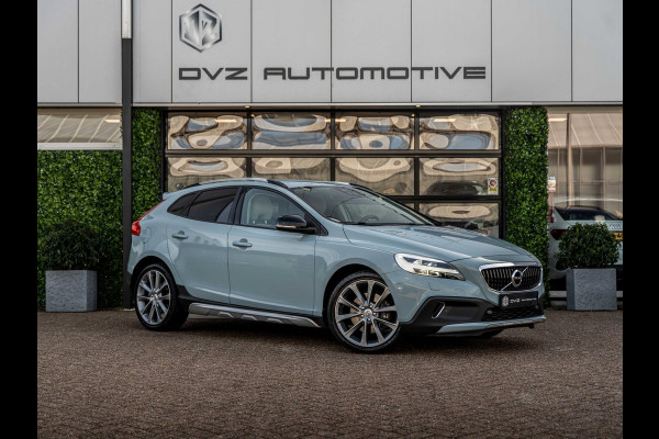 Volvo V40 Cross Country 1.5 T3 Aut. Momentum | Blis | 18" LMV | Winter Pack