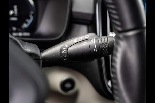 Volvo XC40 1.5 T5 Twin Engine Inscription | Leder | Trekhaak | H/K Sound |