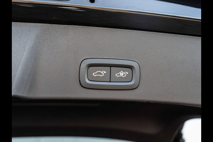 Volvo XC40 Recharge Twin Ultimate 78 kWh | SOH 90% | Pano | Camera | 20" LMV |