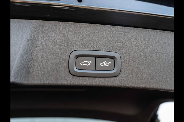 Volvo XC40 Recharge Twin Ultimate 78 kWh | SOH 90% | Pano | Camera | 20" LMV |