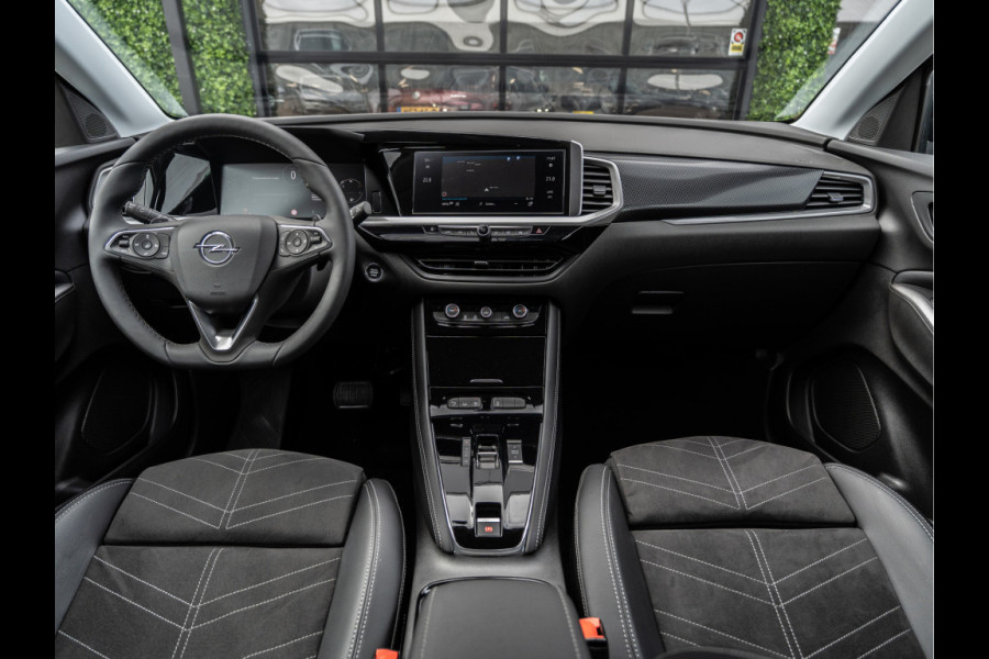 Opel Grandland 1.2 Turbo Hybrid EAT6 GS Advanced | Black Pack | 360 Camera | BTW