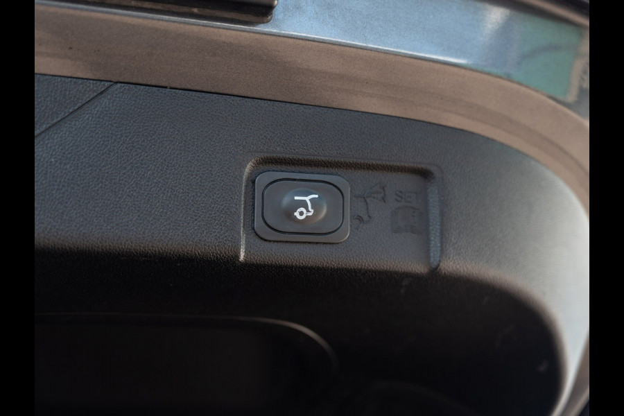 Ford Puma 1.0 EcoBoost Hybrid ST-Line X