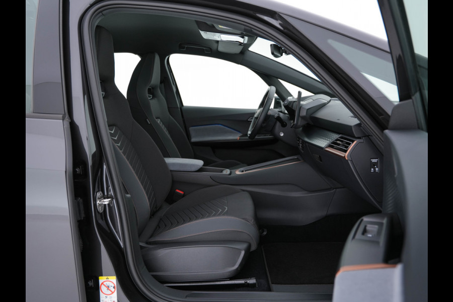 CUPRA Born Adrenaline 62 kWh [ 3-Fase-11kW ] {SOH-95%} (INCL-BTW) *HEATPUMP | ADAPTIVE-CRUISE | FULL-LED | MICROFIBRE | TOPVIEW | BLIND-SPOT | KEYLESS | NAVI-FULLMAP | ECC | PDC | DIGI-COCKPIT |  CARPLAY | SPORTSEATS | 19"ALU*