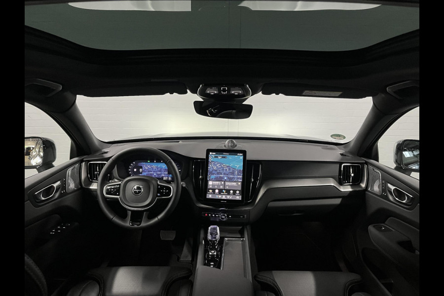 Volvo XC60 2.0 T8 PHEV AWD Ultra Black Edition Bowers & Wilkins |  Massage | Open dak |  Stoel ventilatie | Stoel-/stuurverwarming | Head-up | 360 camera | *455PK*