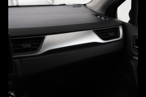 Renault Captur 1.3 TCe 140 Intens | Trekhaak | Carplay | Camera | Half leder | Full LED | Keyless | Climate control | Navigatie | Sfeerverlichting | Cruise control | Bluetooth | Parkeerhulp | Origineel NL