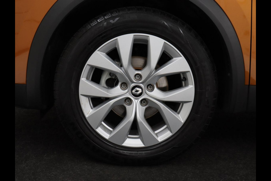 Renault Captur 1.3 TCe 140 Intens | Trekhaak | Carplay | Camera | Half leder | Full LED | Keyless | Climate control | Navigatie | Sfeerverlichting | Cruise control | Bluetooth | Parkeerhulp | Origineel NL