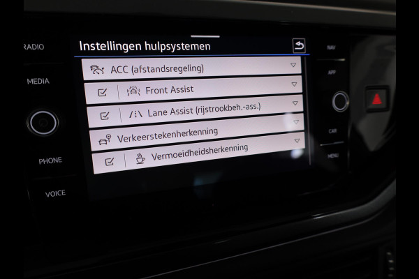 Volkswagen Polo 1.0 TSI Style 95 PK | Navigatie | Matrix koplampen | Stoelverwarming |