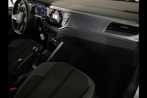 Volkswagen Polo 1.0 TSI Style 95 PK | Navigatie | Matrix koplampen | Stoelverwarming |