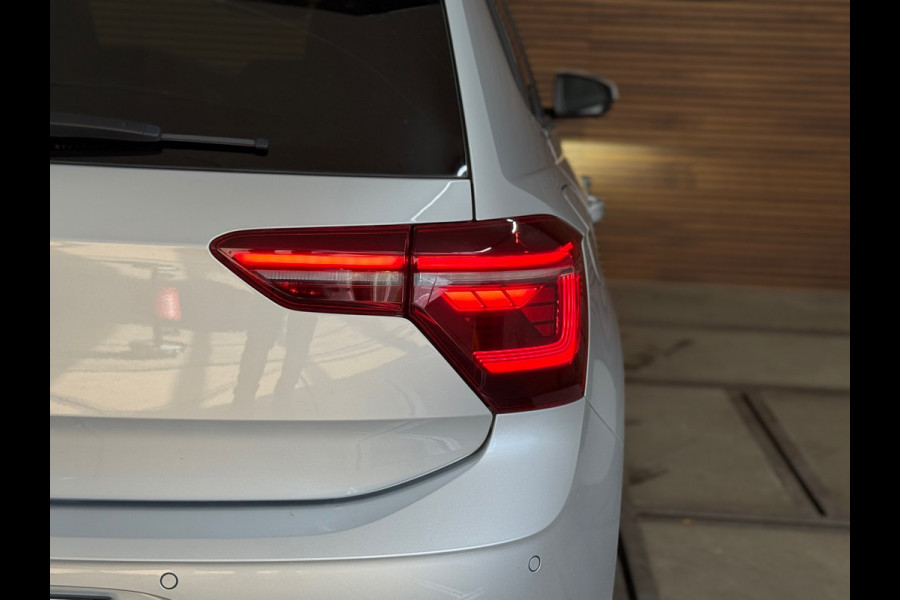 Volkswagen Polo 1.0 TSI R-Line | 110PK | IQ.Drive pakket | Virtual | Full LED Matrix Beam | Camera | Discover Pro | Clima |Ambient