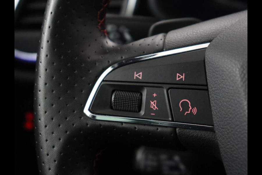 Seat Leon 1.5 TSI FR Intense | 1e eigenaar | Stoelverwarming | Carplay | Beats Pack | Full LED | Virtual Cockpit | Keyless | Climate control | Parkeerhulp | Cruise control | Navigatie