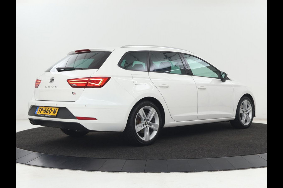 Seat Leon 1.5 TSI FR Intense | 1e eigenaar | Stoelverwarming | Carplay | Beats Pack | Full LED | Virtual Cockpit | Keyless | Climate control | Parkeerhulp | Cruise control | Navigatie