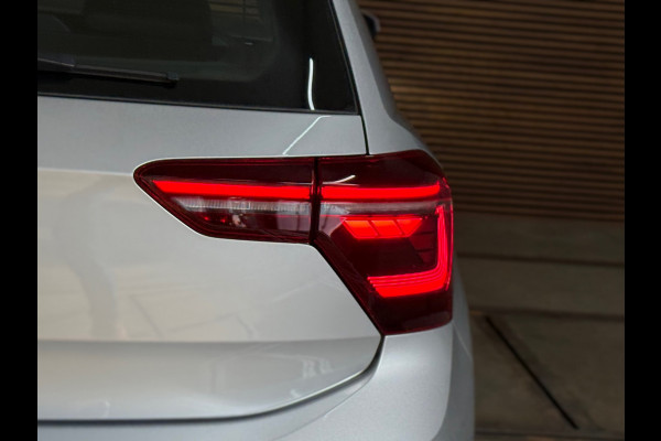 Volkswagen Polo 1.0 TSI Style | DSG | Navi | IQ.LED | Licht + Zicht | Discover Pro | Camera | Stoelverwarming | Virtual | Matrix
