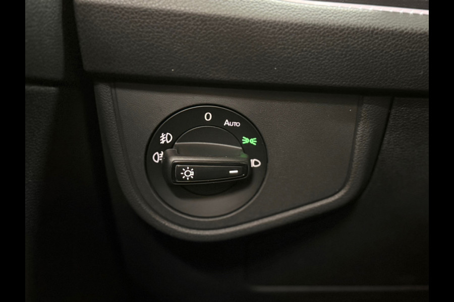 Volkswagen Polo 1.0 TSI Style | DSG | Navi | IQ.LED | Licht + Zicht | Discover Pro | Camera | Stoelverwarming | Virtual | Matrix