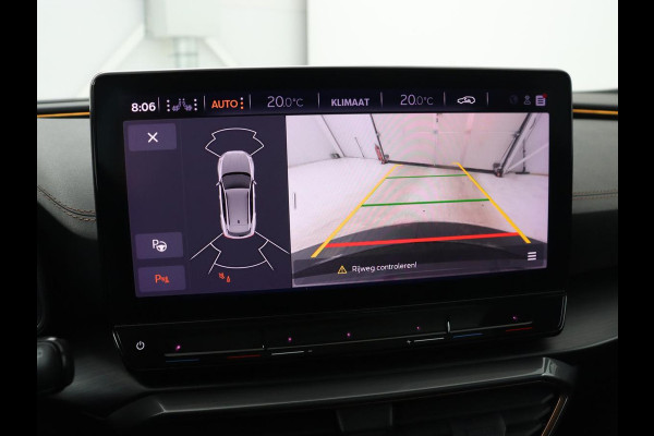 CUPRA Formentor 1.4 eHybrid VZ Performance | SOH 89% | Panoramadak | Leder | Stoelverwarming | Carplay | Sfeerverlichting | Adaptive cruise | Camera | Navigatie | Stuurverwarming | PHEV | Plug In