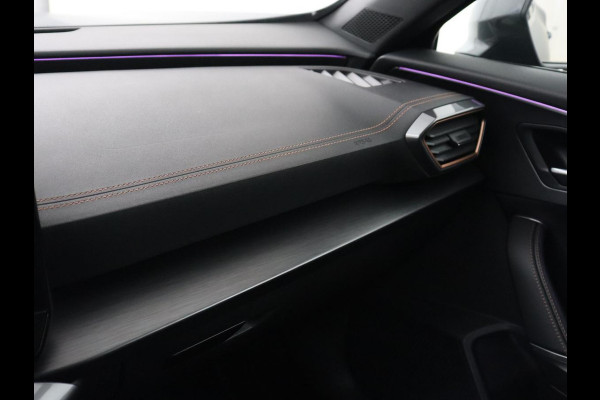 CUPRA Formentor 1.4 eHybrid VZ Performance | SOH 89% | Panoramadak | Leder | Stoelverwarming | Carplay | Sfeerverlichting | Adaptive cruise | Camera | Navigatie | Stuurverwarming | PHEV | Plug In