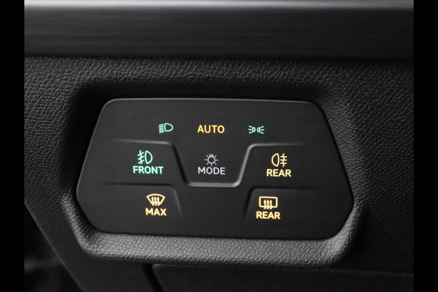 CUPRA Formentor 1.4 eHybrid VZ Performance | SOH 89% | Panoramadak | Leder | Stoelverwarming | Carplay | Sfeerverlichting | Adaptive cruise | Camera | Navigatie | Stuurverwarming | PHEV | Plug In
