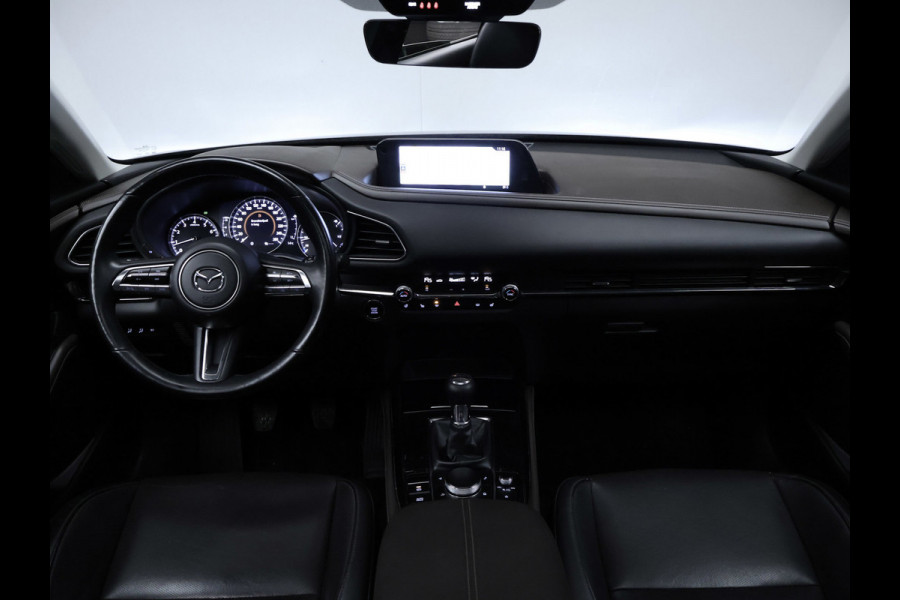 Mazda CX-30 2.0 e-SkyActiv-X M Hybrid Luxury Sport (SCHUIFDAK,APPLE CARPLAY,CAMERA,NAVI,STOEL/STUUR VERWARMING,GETINT,LEDER,LED)