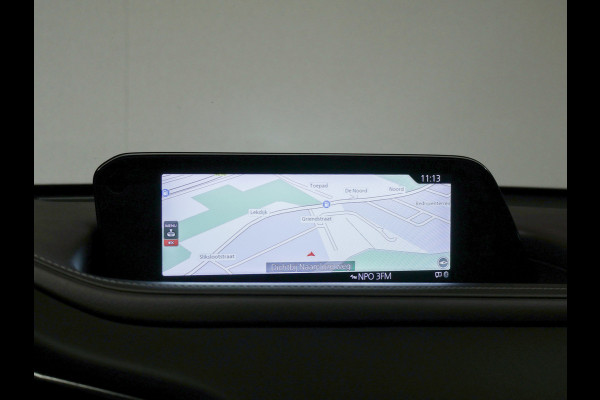 Mazda CX-30 2.0 e-SkyActiv-X M Hybrid Luxury Sport (SCHUIFDAK,APPLE CARPLAY,CAMERA,NAVI,STOEL/STUUR VERWARMING,GETINT,LEDER,LED)