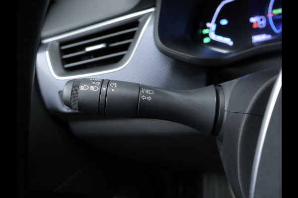 Renault Arkana 1.6 E-Tech Hybrid 145 Zen Sport (APPLE CARPLAY,NAVI,CAMERA,PDC,CLIMATE,CRUISE,GETINT,LED,SPORTSTOELEN,LM VELGEN)