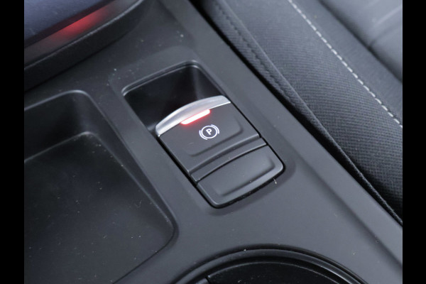 Renault Arkana 1.6 E-Tech Hybrid 145 Zen Sport (APPLE CARPLAY,NAVI,CAMERA,PDC,CLIMATE,CRUISE,GETINT,LED,SPORTSTOELEN,LM VELGEN)