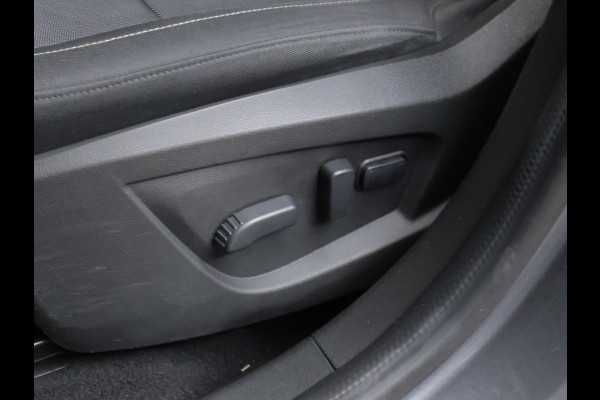 Renault Arkana 1.6 E-Tech Hybrid 145 Zen Sport (APPLE CARPLAY,NAVI,CAMERA,PDC,CLIMATE,CRUISE,GETINT,LED,SPORTSTOELEN,LM VELGEN)