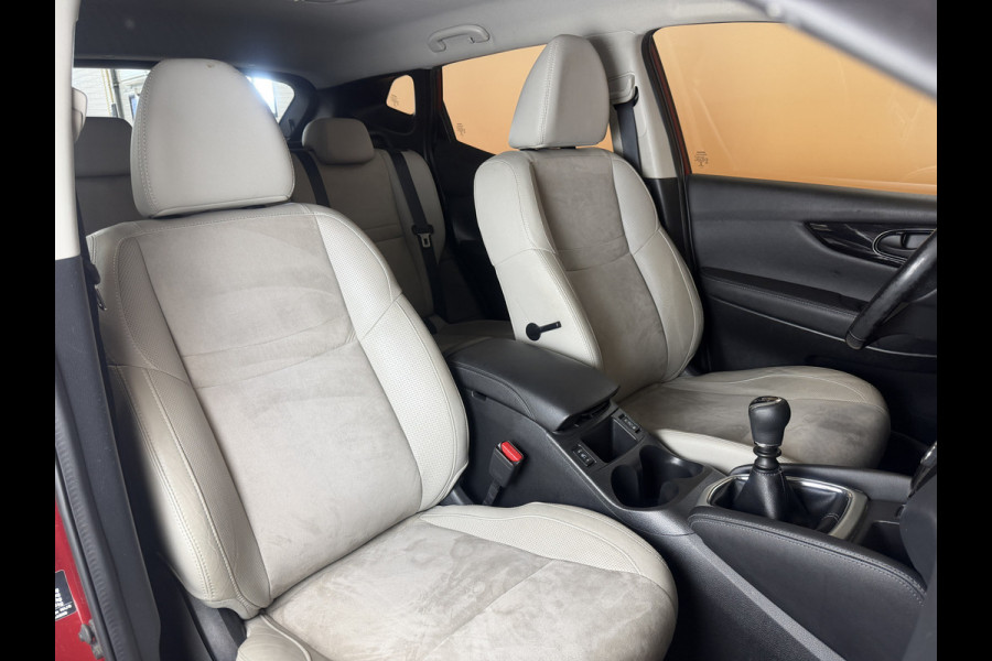 Nissan QASHQAI 1.2 Acenta lage km stand! | lmv 18 inch | leer/alcantara | trekhaak | cruise control